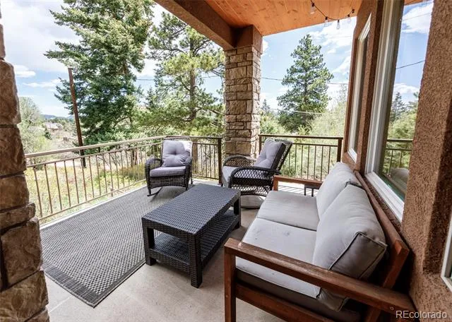 374 Hoover Lane Palmer Lake, CO 80133