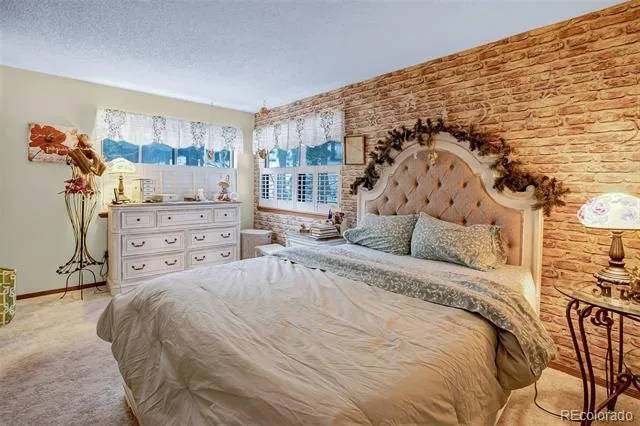 560 Manor Court Woodland Park, CO 80863