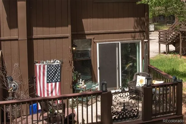 560 Manor Court Woodland Park, CO 80863