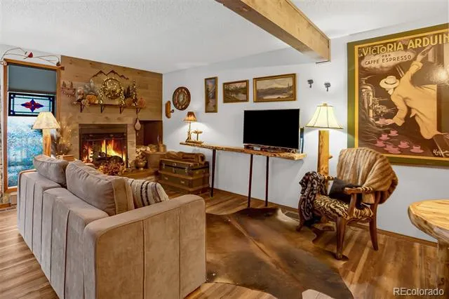 560 Manor Court Woodland Park, CO 80863