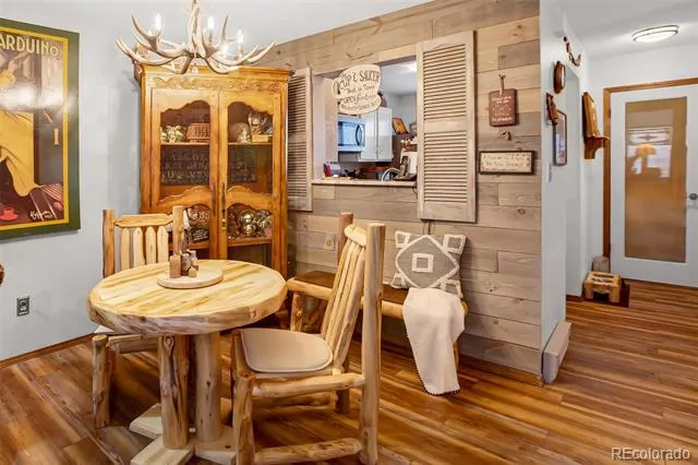 560 Manor Court Woodland Park, CO 80863