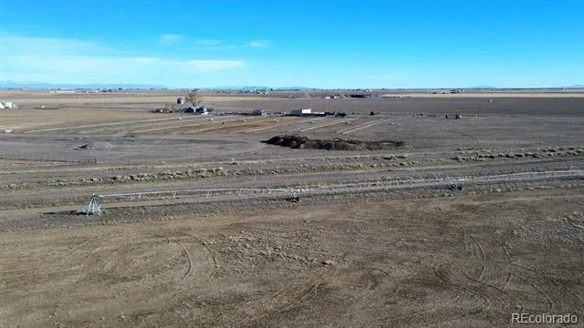 1099 W County Road 11 Center, CO 81125