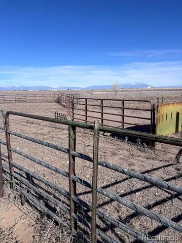 1099 W County Road 11 Center, CO 81125
