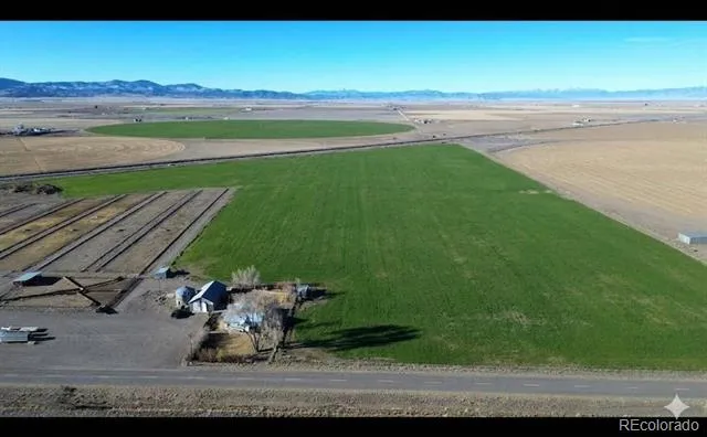 1099 W County Road 11 Center, CO 81125