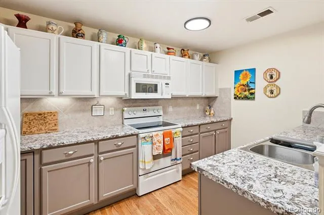 4232 S Blackhawk Circle #5C Aurora, CO 80014