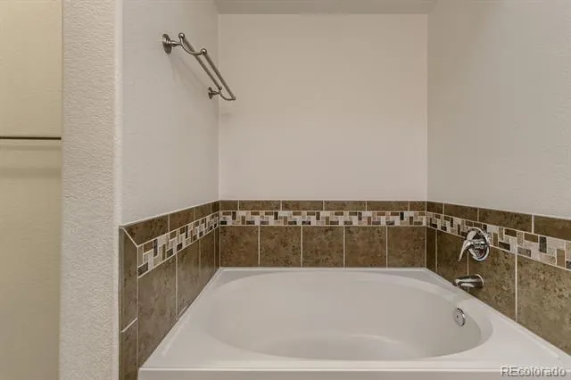 9019 E Panorama #406 Englewood, CO 80112