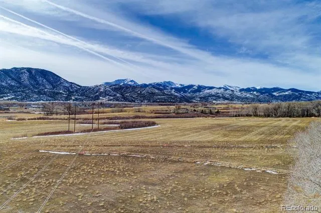 10817 Engelmann Avenue Poncha Springs, CO 81242