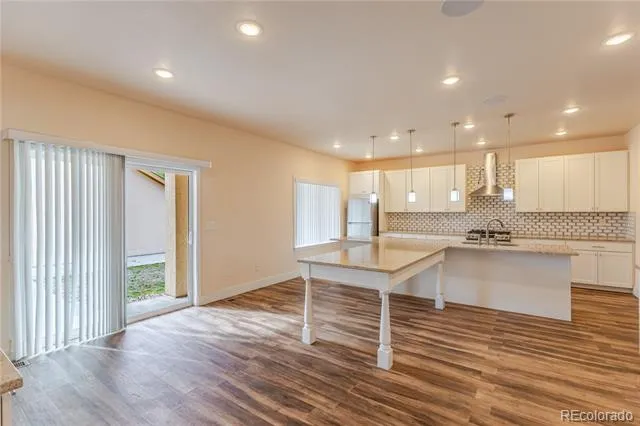 995 S Locust Street Denver, CO 80224