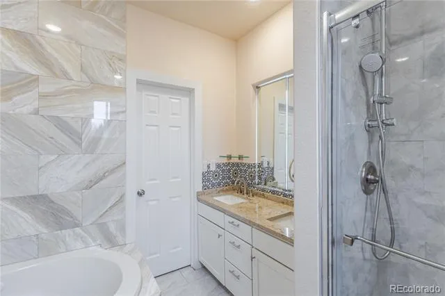 995 S Locust Street Denver, CO 80224