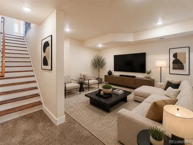 995 S Locust Street Denver, CO 80224