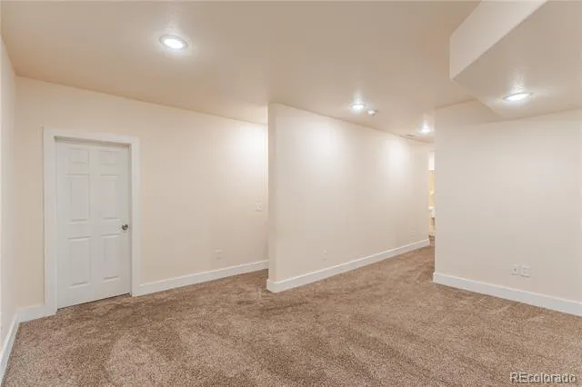 995 S Locust Street Denver, CO 80224