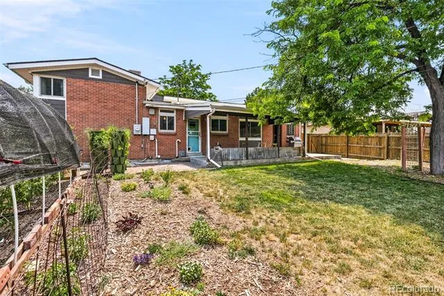3233 Troy Street Aurora, CO 80011