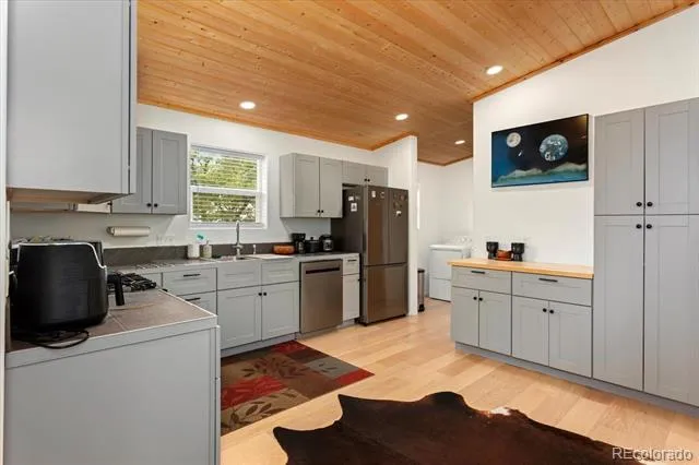 3538 Camino Del Rey Crestone, CO 81131