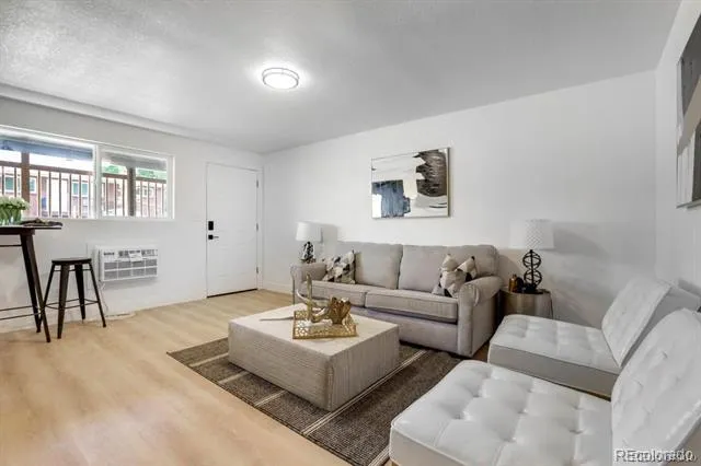 5551 S Delaware Street Littleton, CO 80120