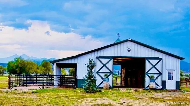 560 Talons Reach Run Berthoud, CO 80513