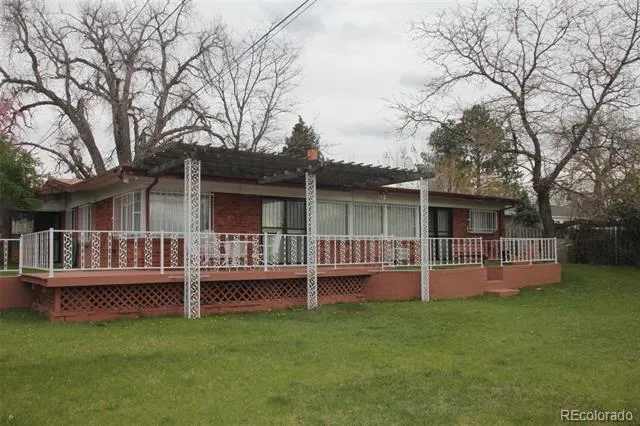 33 Skyline Drive Wheat Ridge, CO 80215