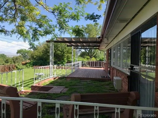 33 Skyline Drive Wheat Ridge, CO 80215