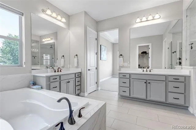 23675 E Del Norte Place Aurora, CO 80016