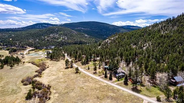 177 Cedar Drive Lyons, CO 80540