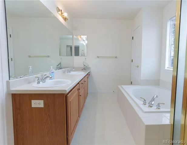 14302 E Napa Place #10B Aurora, CO 80014