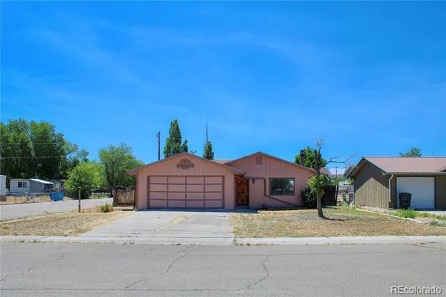 255 E Raven Avenue Rangely, CO 81648