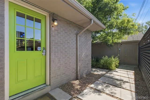 2122 W 41st Avenue Denver, CO 80211