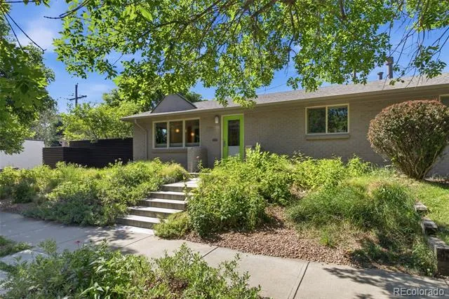 2122 W 41st Avenue Denver, CO 80211