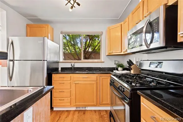 2122 W 41st Avenue Denver, CO 80211