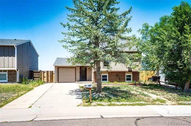 625 Madison Way Bennett, CO 80102