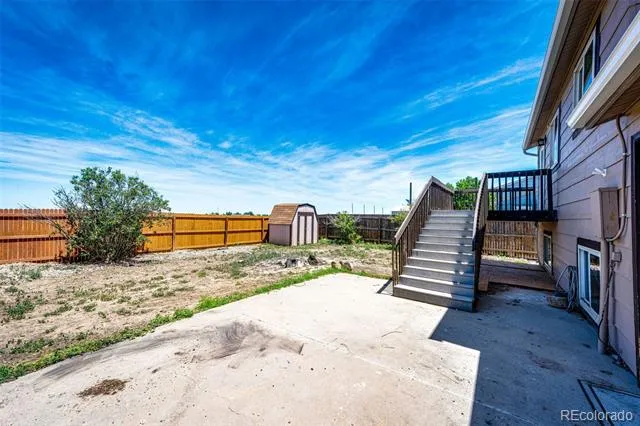 625 Madison Way Bennett, CO 80102
