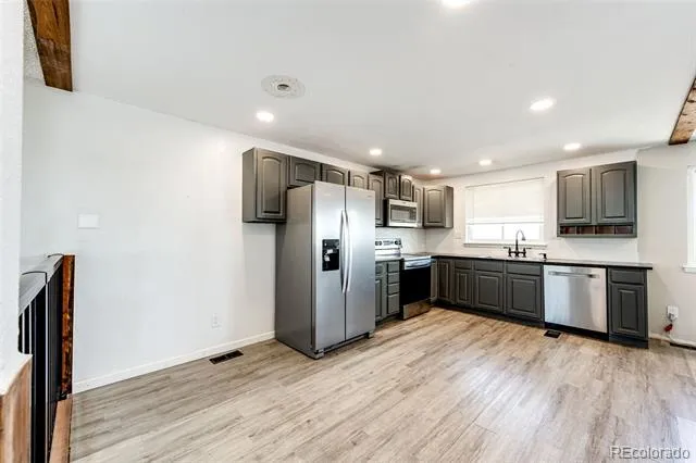625 Madison Way Bennett, CO 80102