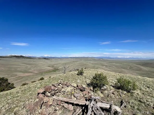 110 Watonga Road Guffey, CO 80449