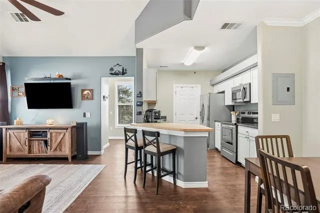 6001 Castlegate Drive #A25 Castle Rock, CO 80108