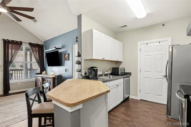6001 Castlegate Drive #A25 Castle Rock, CO 80108