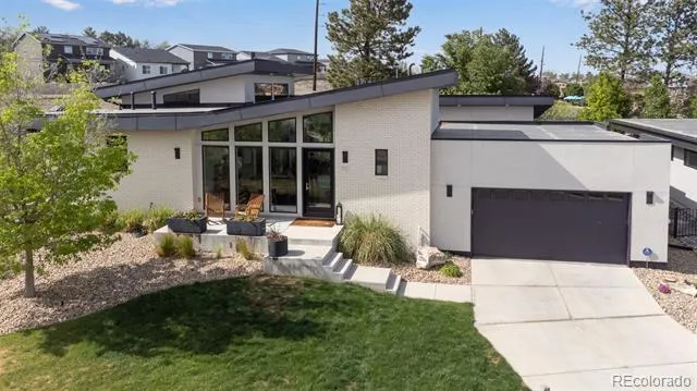 10 Wilder Lane Littleton, CO 80123