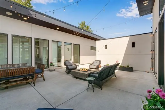 10 Wilder Lane Littleton, CO 80123