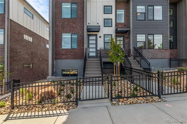 35 Ascent Trail Englewood, CO 80112