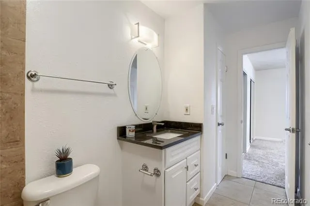 1435 Norfolk Street Aurora, CO 80011