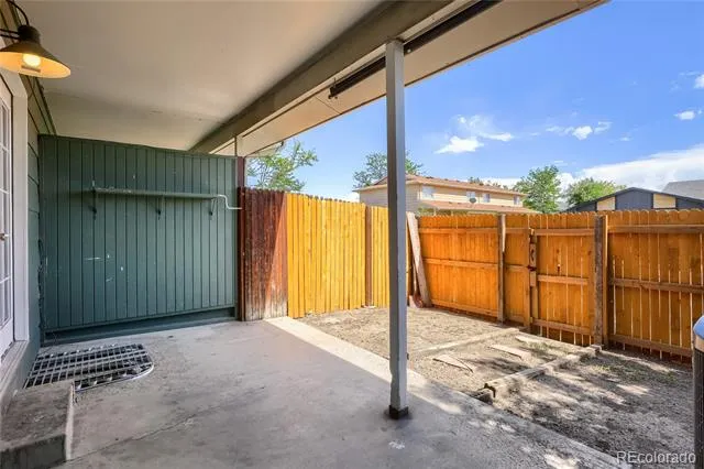 1435 Norfolk Street Aurora, CO 80011