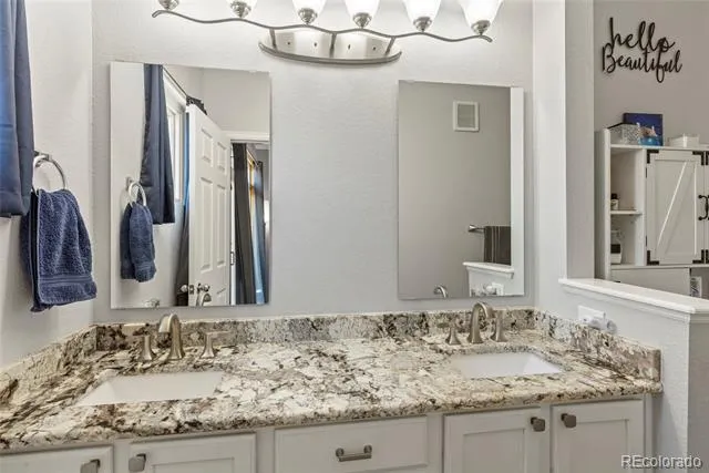 18727 E Yale Circle #D Aurora, CO 80013