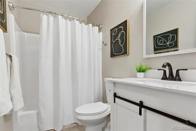 6065 Wadsworth Boulevard #B Arvada, CO 80003
