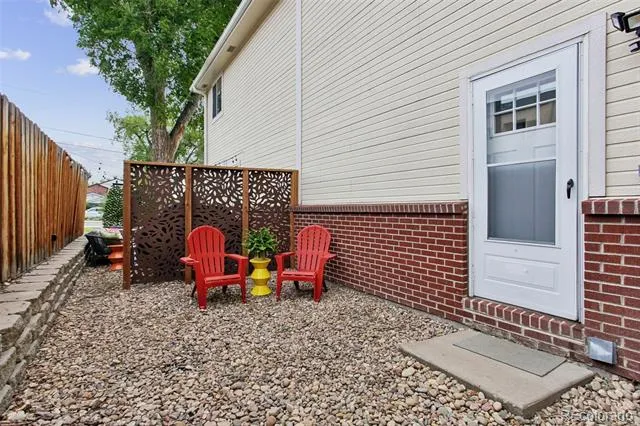 6065 Wadsworth Boulevard #B Arvada, CO 80003