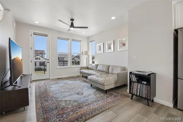 5195 Queen Court Arvada, CO 80002