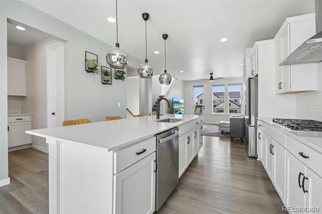 5195 Queen Court Arvada, CO 80002