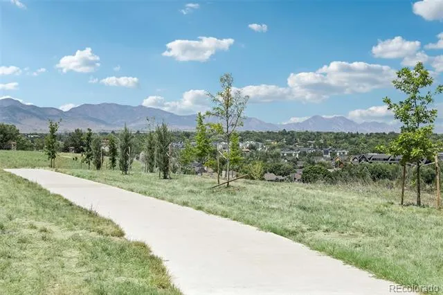 5195 Queen Court Arvada, CO 80002