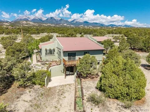 12077 US Highway 285