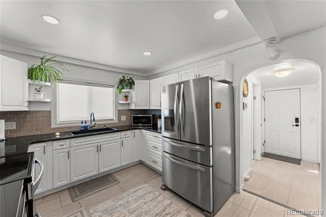 2706 W Pikes Peak Avenue Colorado Springs, CO 80904