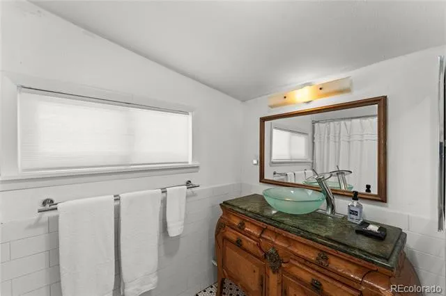 2706 W Pikes Peak Avenue Colorado Springs, CO 80904