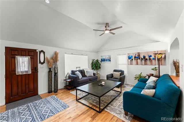 2706 W Pikes Peak Avenue Colorado Springs, CO 80904