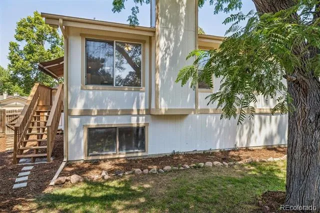 3817 S Ceylon Way Aurora, CO 80013